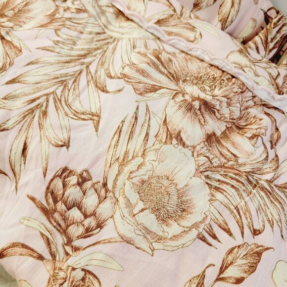 Agua Bendita for Target Blush Pink Faux Wrap Floral Ruffle Romper Size XL 3X NWT - Picture 8 of 9